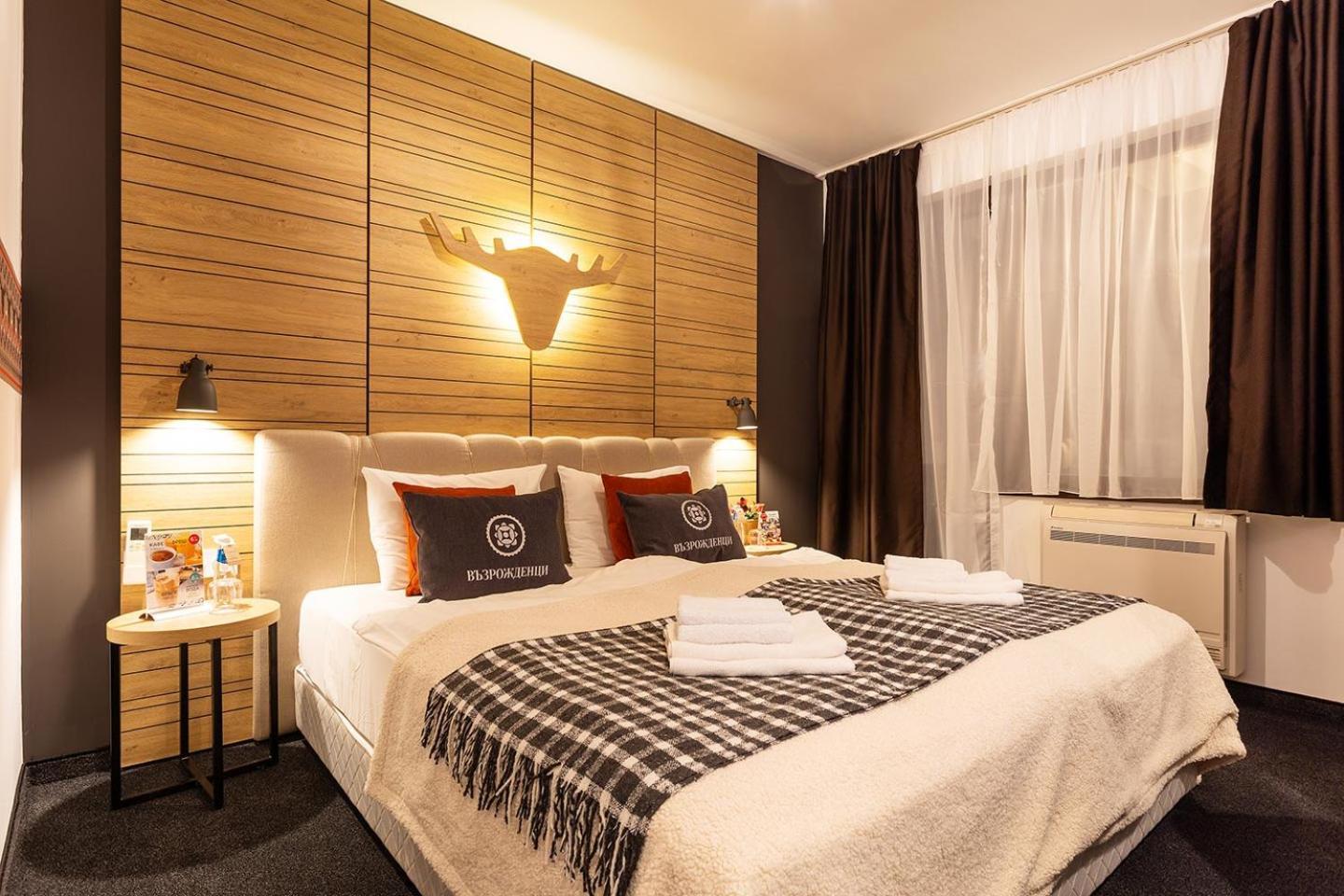 Complex Vazrozhdentsi Hotell Trjavna Exteriör bild