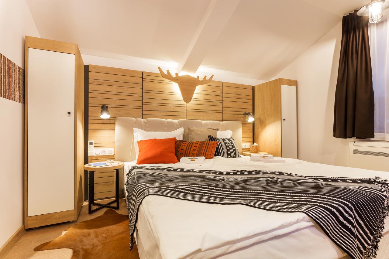 Complex Vazrozhdentsi Hotell Trjavna Exteriör bild
